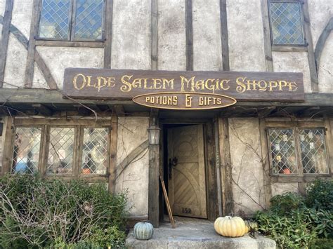 Olde salem magic shoppe